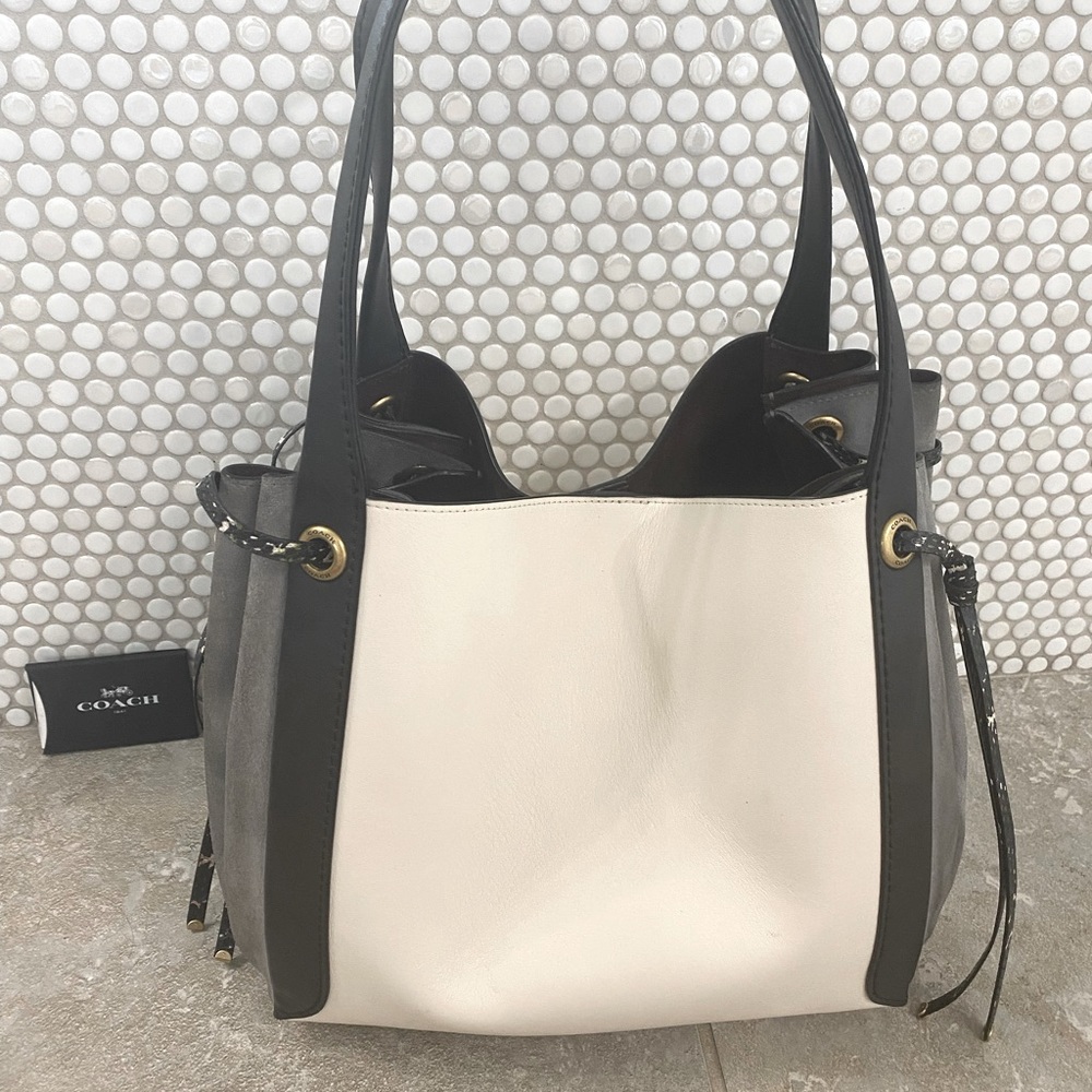 Beautiful Authentic Coach Handbag